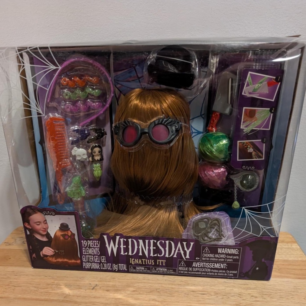 🆕 Wednesday Addams Ignatius ITT Styling Head with Accessories